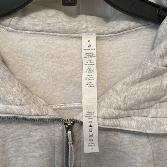 Lululemon Full Zip Scuba Hoodie - Picture 2 of 6